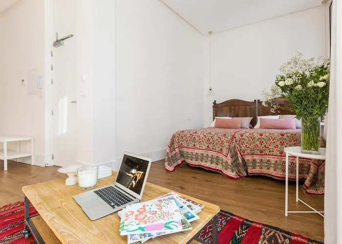 Sevilla Home Center Suites